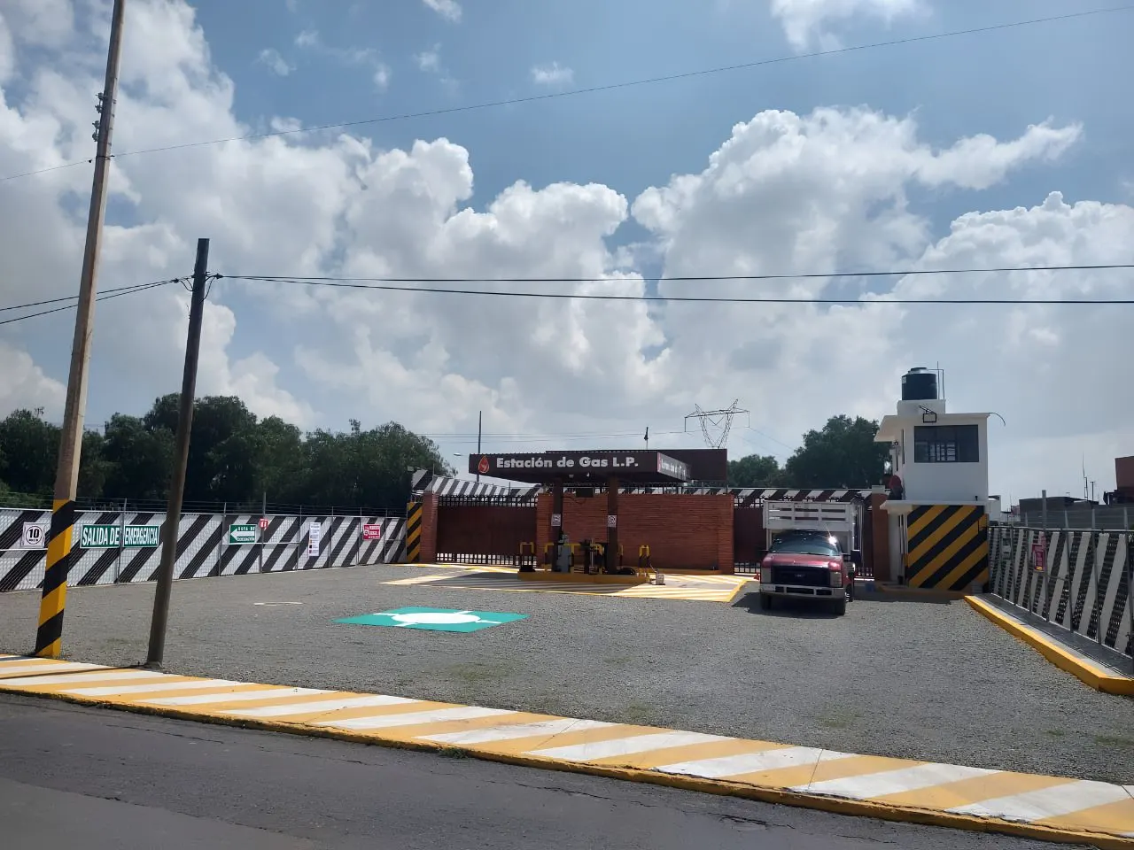 Estación de carburación “Cabreras Gas”